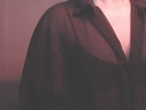 Snapshot of modjo_ chatting on 12.11.24 modjo online show from 12.11.24