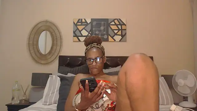 Creamyass22 online show from 01.29.25