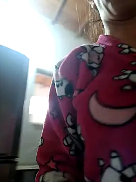 Snapshot of LunaZambrano chatting on 02.02.26 LunaZambrano online show from 02.02.26