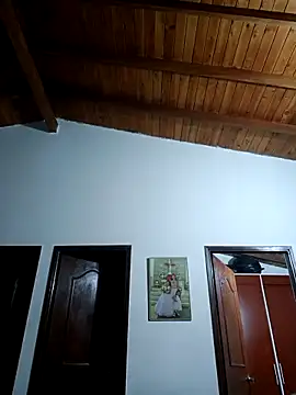 Snapshot of LunaZambrano chatting on 02.07.26 LunaZambrano online show from 02.07.26