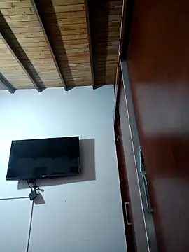 Snapshot of LunaZambrano chatting on 02.14.26 LunaZambrano online show from 02.14.26