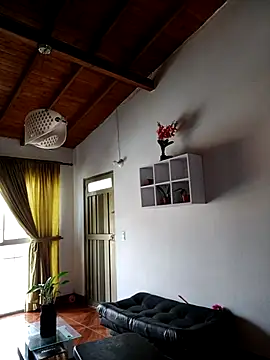 Snapshot of LunaZambrano chatting on 02.26.26 LunaZambrano online show from 02.26.26