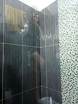 Snapshot of LunaZambrano chatting on 02.28.26 LunaZambrano online show from 02.28.26