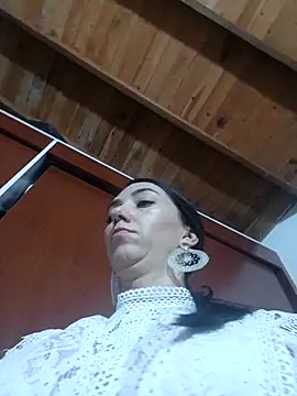 LunaZambrano online show from 04.05.26