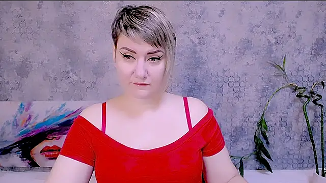 Djullia online show from 11.08.25