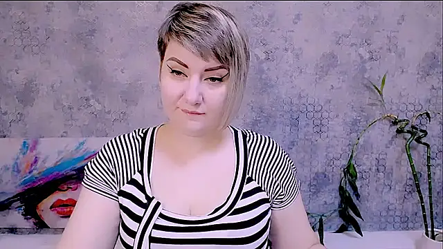 Djullia online show from 11.23.25