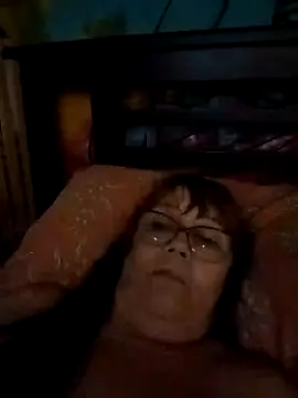 Snapshot of bellaau chatting on 01.12.25 bellaau online show from 01.12.25