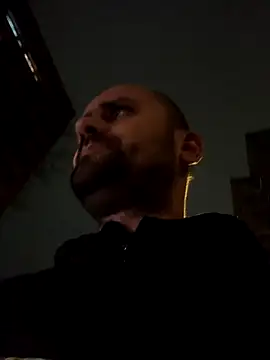 Snapshot of Govora chatting on 01.13.25 Govora online show from 01.13.25