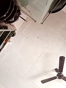 Shreya-Shetty09 online show from 02.20.25