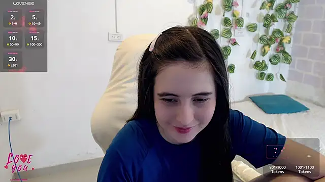 Snapshot of tania_sweet__ chatting on 02.06.26 tania sweet online show from 02.06.26