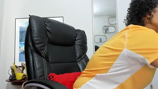 Aries Mature online show from 11.30.25