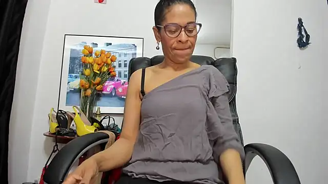 Aries Mature online show from 01.13.26