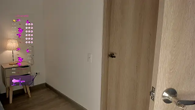 Snapshot of GoddessLinda04 chatting on 02.22.25 GoddessLinda04 online show from 02.22.25