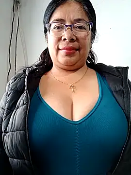 Snapshot of __valentina18 chatting on 03.05.25   valentina18 online show from 03.05.25