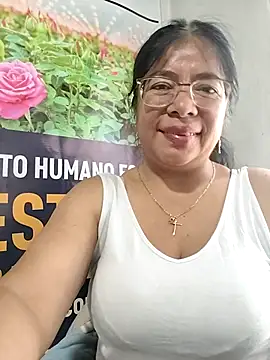 Snapshot of __valentina18 chatting on 04.30.26 valentina18 online show from 04.30.26