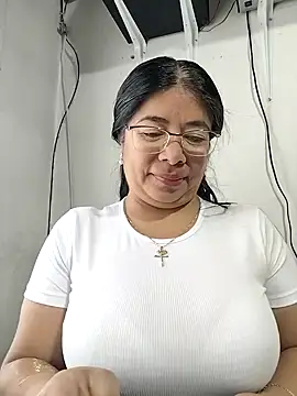 Snapshot of __valentina18 chatting on 07.27.26 valentina18 online show from 07.27.26