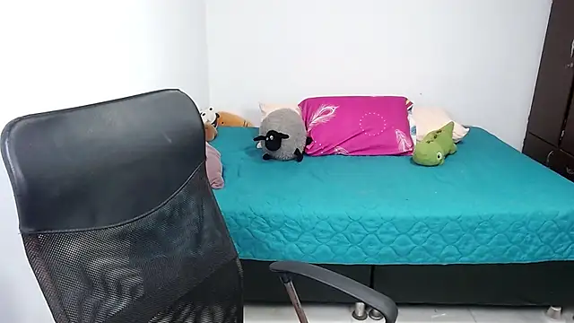 valentina angel online show from 12.14.25