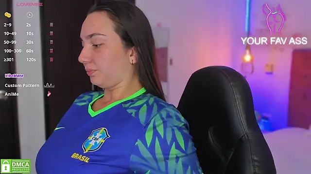 ava blue online show from 03.11.25