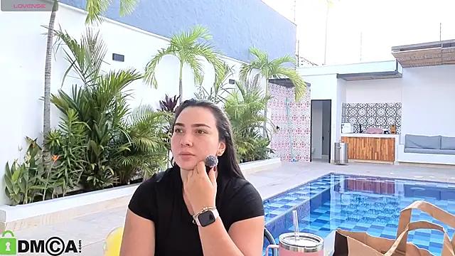 ava blue online show from 10.19.25