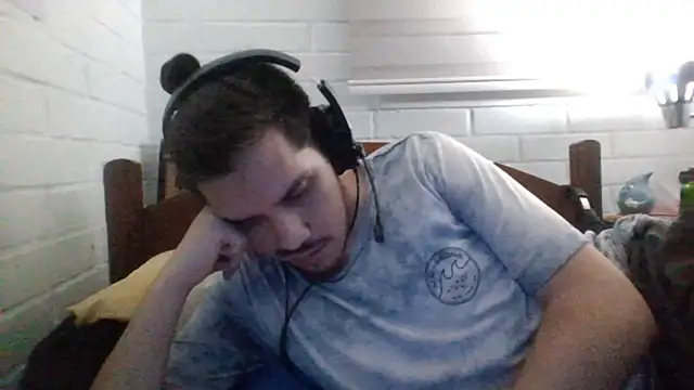 hung weeb online show from 03.13.25