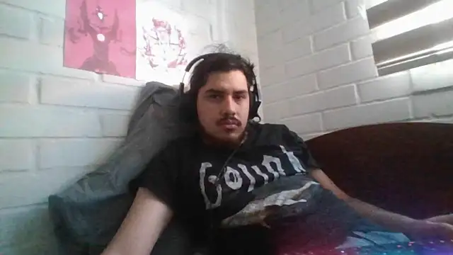 hung weeb online show from 04.15.26