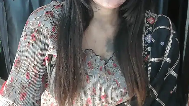 Snapshot of JannatDoll1 chatting on 02.24.25 JannatDoll1 online show from 02.24.25