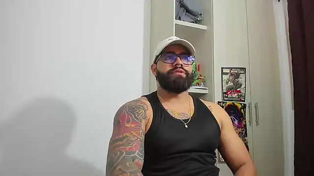 Snapshot of _Coddygold_ chatting on 05.15.26 Coddygold online show from 05.15.26