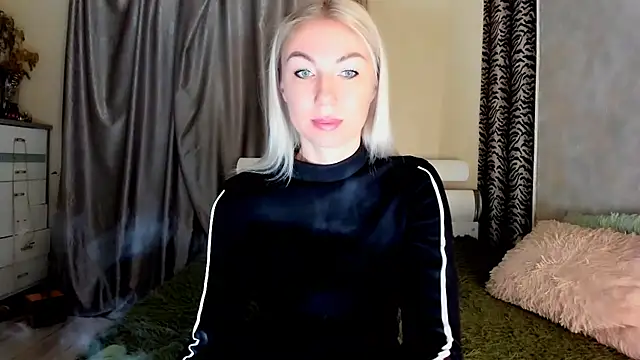 Snapshot of _SABOTAGE_ chatting on 12.10.24  SABOTAGE  online show from 12.10.24