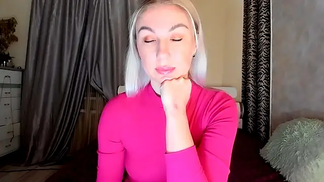 Snapshot of _SABOTAGE_ chatting on 01.14.25  SABOTAGE  online show from 01.14.25