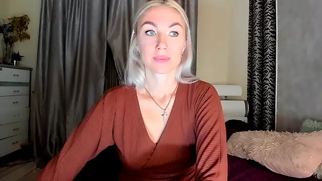 Snapshot of _SABOTAGE_ chatting on 02.26.25  SABOTAGE  online show from 02.26.25