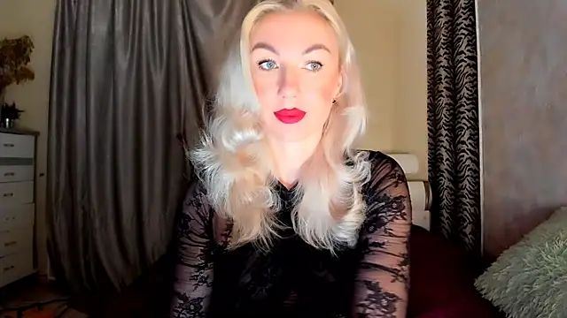 Snapshot of _SABOTAGE_ chatting on 03.03.25  SABOTAGE  online show from 03.03.25