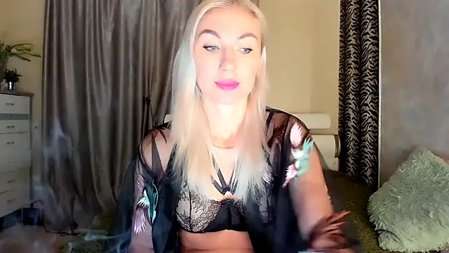 Snapshot of _SABOTAGE_ chatting on 03.16.25  SABOTAGE  online show from 03.16.25