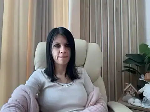 Snapshot of InjaAtHome chatting on 01.16.26 InjaAtHome online show from 01.16.26