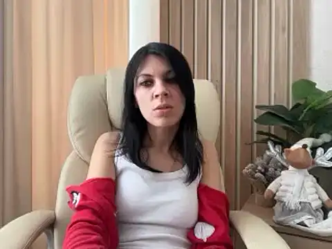 Snapshot of InjaAtHome chatting on 02.22.26 InjaAtHome online show from 02.22.26