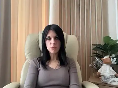 Snapshot of InjaAtHome chatting on 02.24.26 InjaAtHome online show from 02.24.26