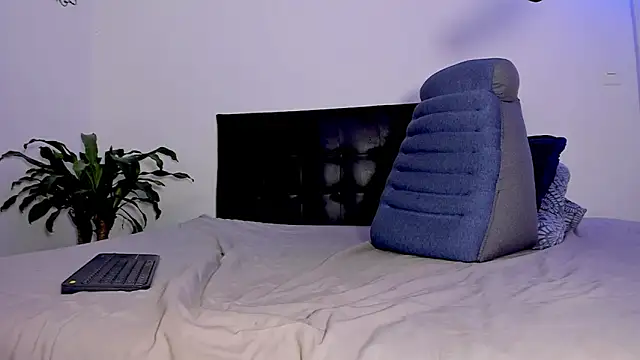 Eiden allenx online show from 02.04.25