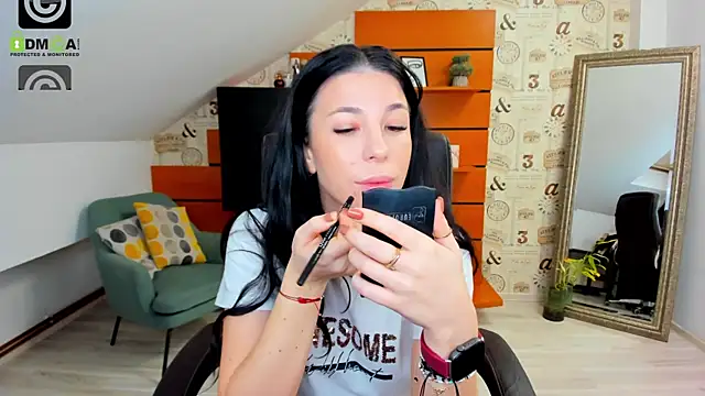 EmillyTaylor online show from 01.30.25