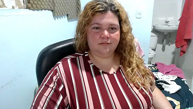 Snapshot of squirt322bbw chatting on 04.20.26 squirt322bbw online show from 04.20.26