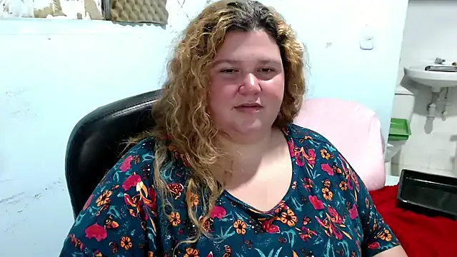 Snapshot of squirt322bbw chatting on 05.13.26 squirt322bbw online show from 05.13.26