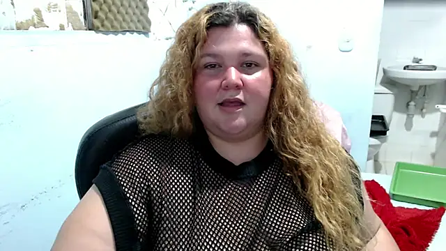 Snapshot of squirt322bbw chatting on 05.19.26 squirt322bbw online show from 05.19.26
