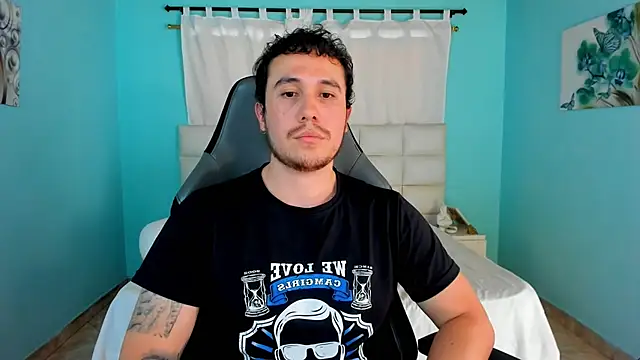 Snapshot of juan__jimenez chatting on 05.27.26 juan jimenez online show from 05.27.26