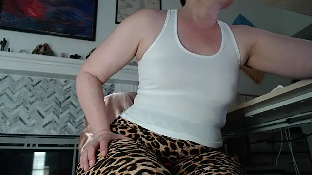 AuroraWillows online show from 03.22.26