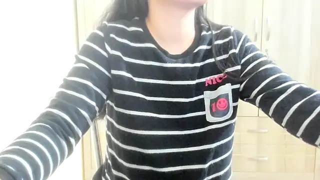 Beauty Asian Tina online show from 03.11.25