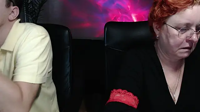 JoannaAndNeighbour online show from 11.16.25