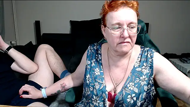 JoannaAndNeighbour online show from 02.11.26