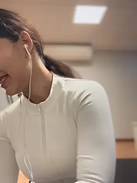 MistressBelleNoire online show from 12.21.24