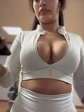 MistressBelleNoire online show from 02.01.25