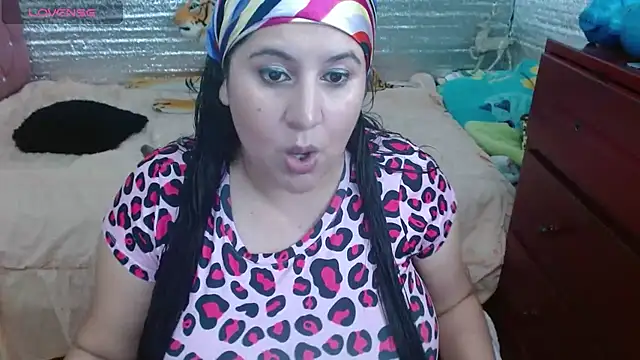 EMILY-NESSA online show from 03.19.25