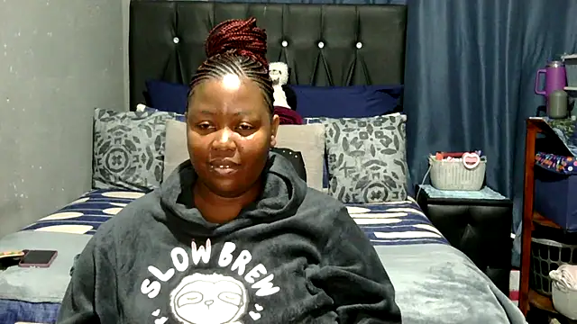 Snapshot of caramelbooty69 chatting on 05.09.26 caramelbooty69 online show from 05.09.26