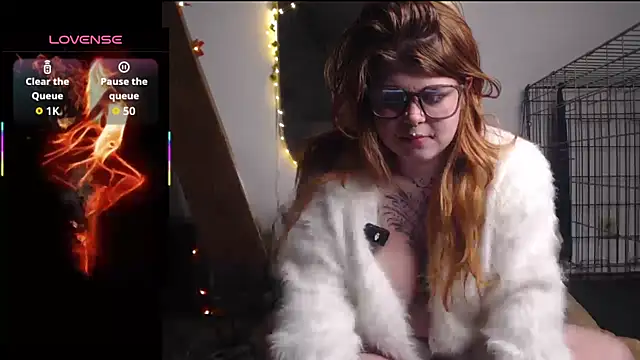 Yukinky online show from 10.21.25